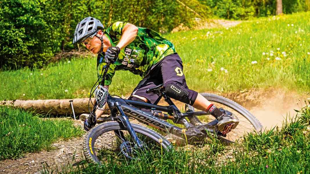 Enduro bike: Zerode Taniwha with Pinion gearbox