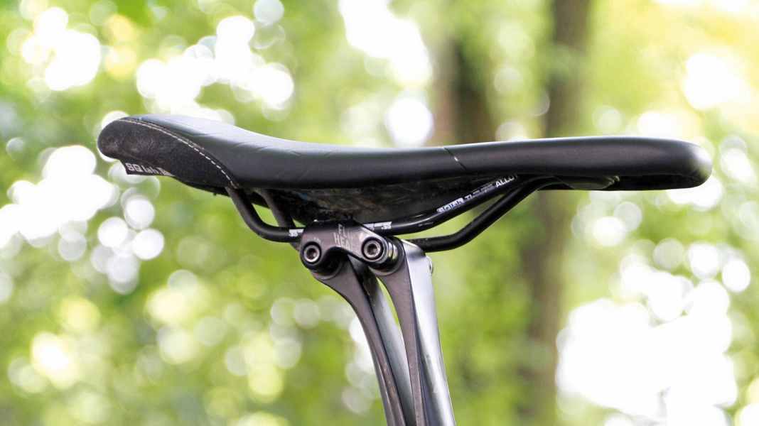 MTB seatpost from Canyon in endurance test