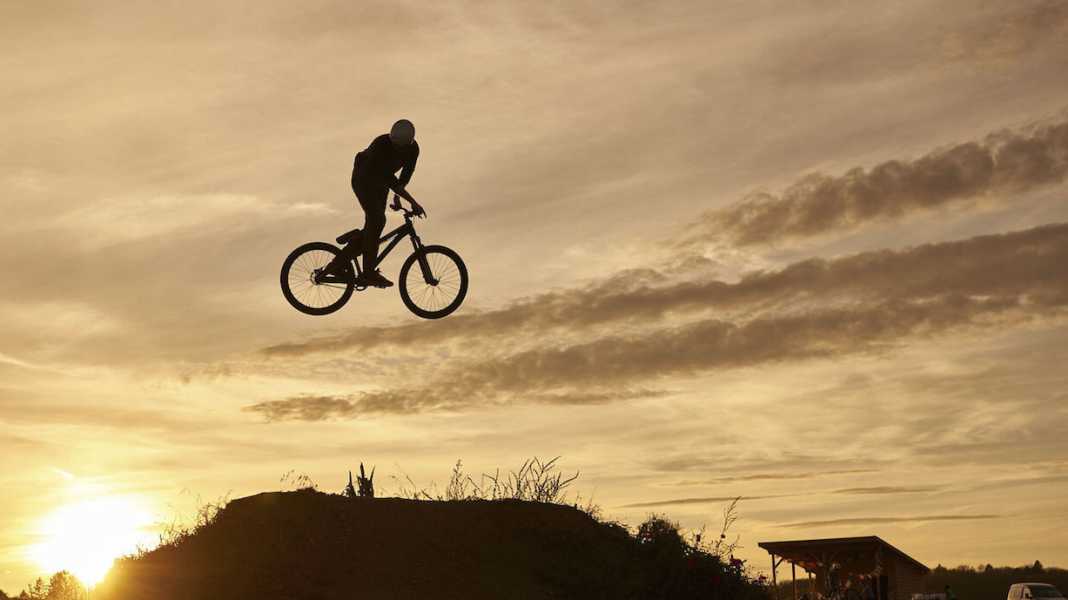 Dirtjump-Action am Starnberger See [Video]