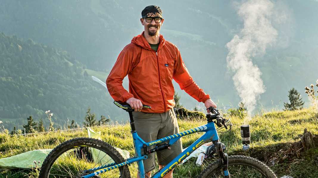 All Mountain Fully Focus Spine Evo on the long haul