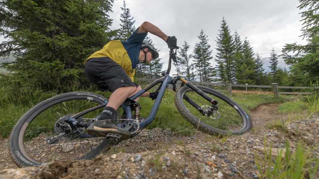 NS Bikes presents downhill bikes made from carbon fibre