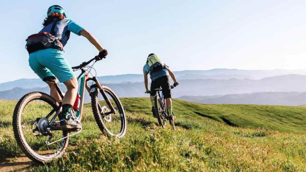 7 Hipbags fürs leichte MTB-Gepäck im Vergleich