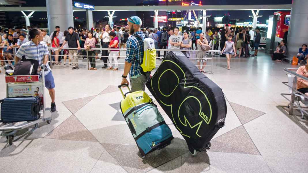 Flugbegleiter: 6 Fahrradtaschen im Vergleich