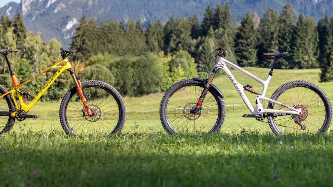 Mondraker Foxy Carbon RR vs. Alchemy Arktos 29