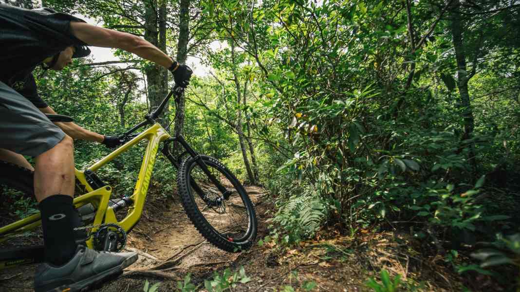 Vollgas-Trailbike aus Kalifornien