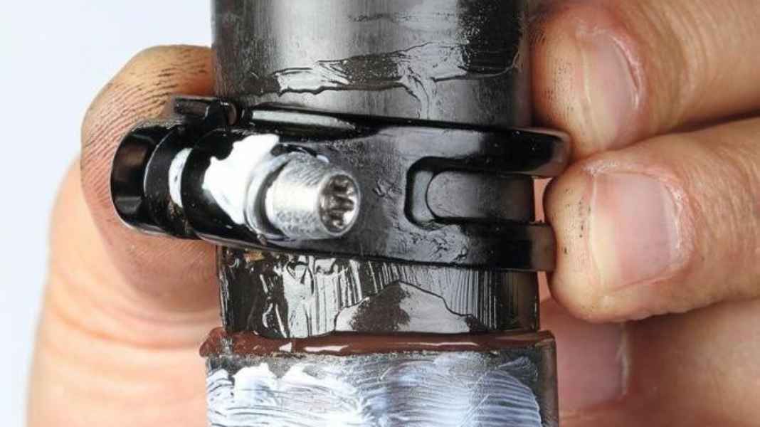 How to make MTB steering bearings and clamps quiet