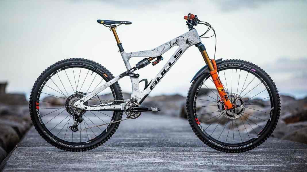 Wild Creed: Carbon-Enduro von Bulls [Video]