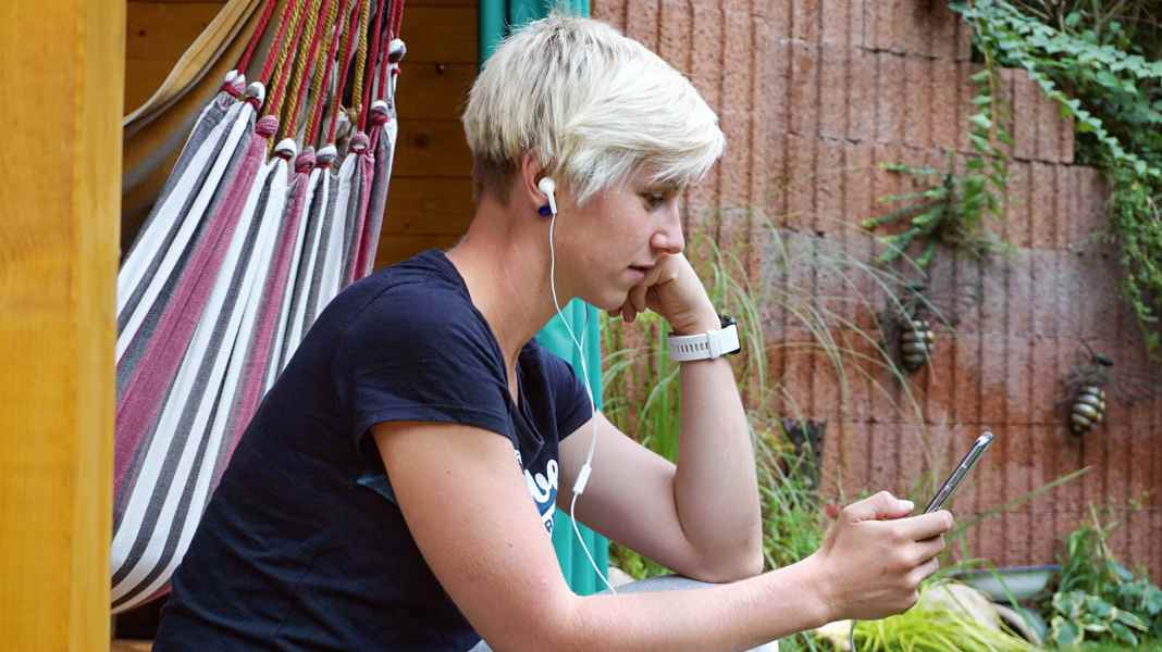 Mit diesen Songs erholt sich Downhill-Bikerin Nina Hoffmann