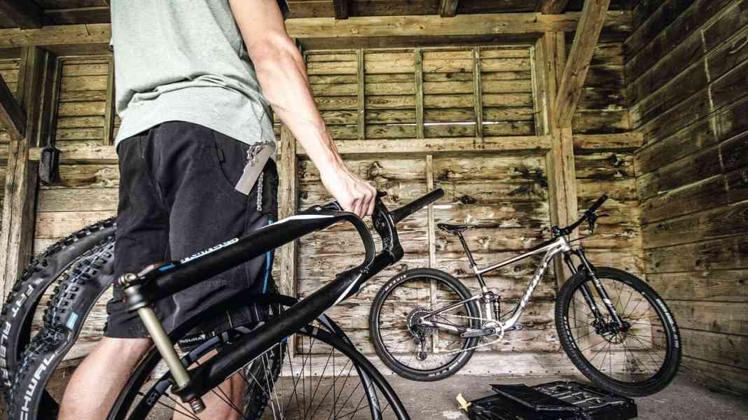 Suitable for touring: how to tune your trail bike