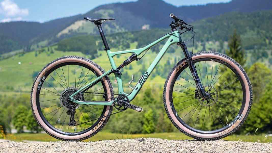 Marathon-Fully Rose Thrill Hill im BIKE-Test