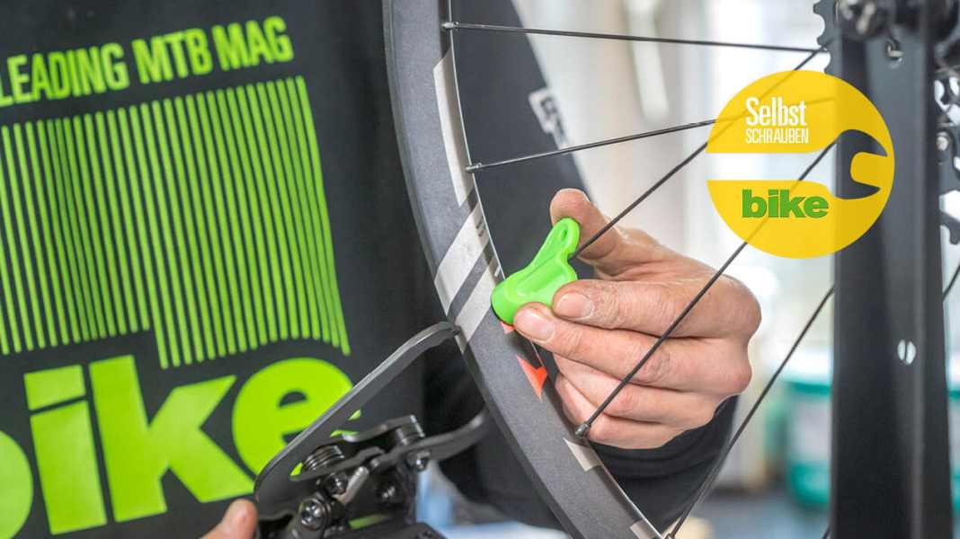 TECHNIK: So zentrieren Sie das MTB-Laufrad