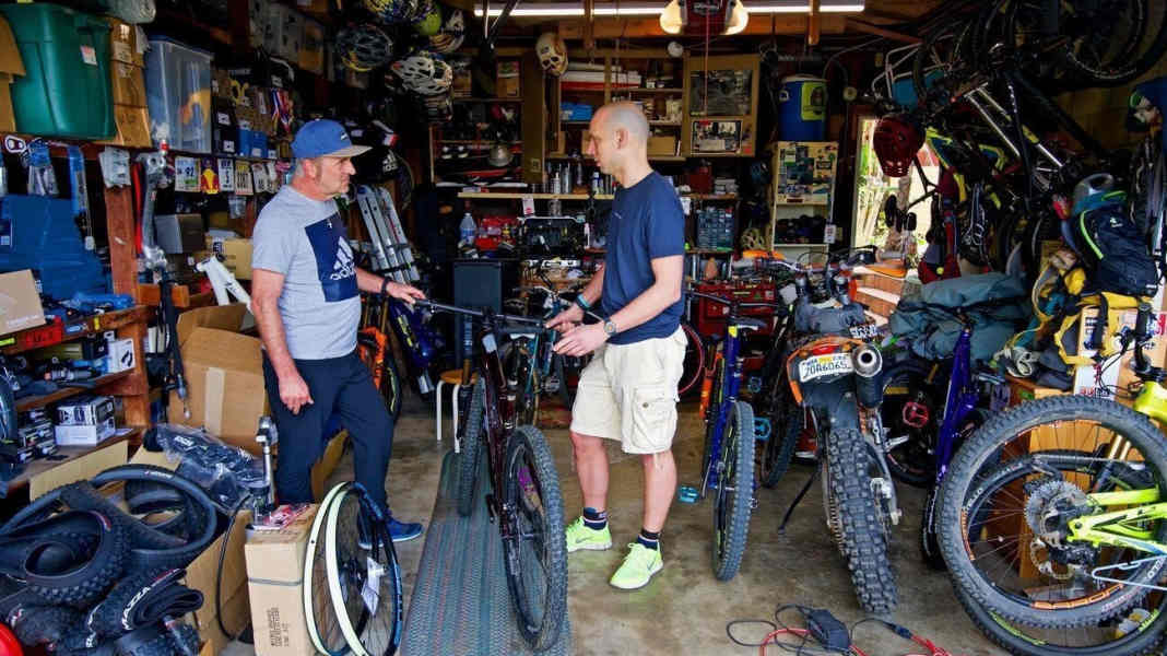 Video: Home visit to Hans Rey in Laguna Beach