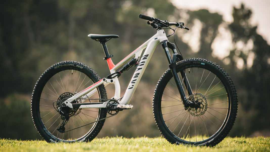 Canyon zeigt neues MTB-Fully für Kinder
