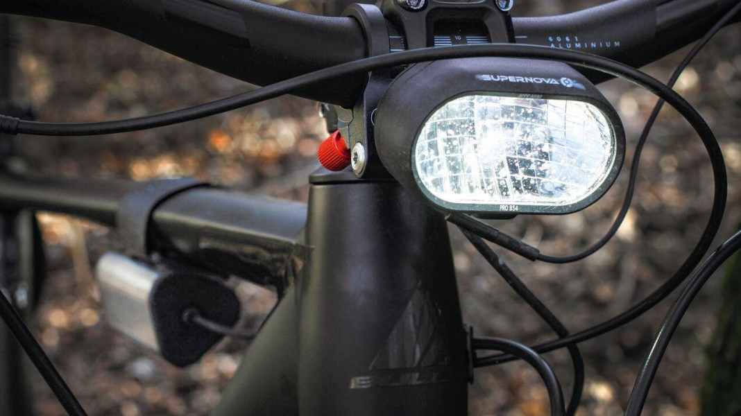 Schon gefahren: Supernova M99 Mini Pro Akku-Lampe