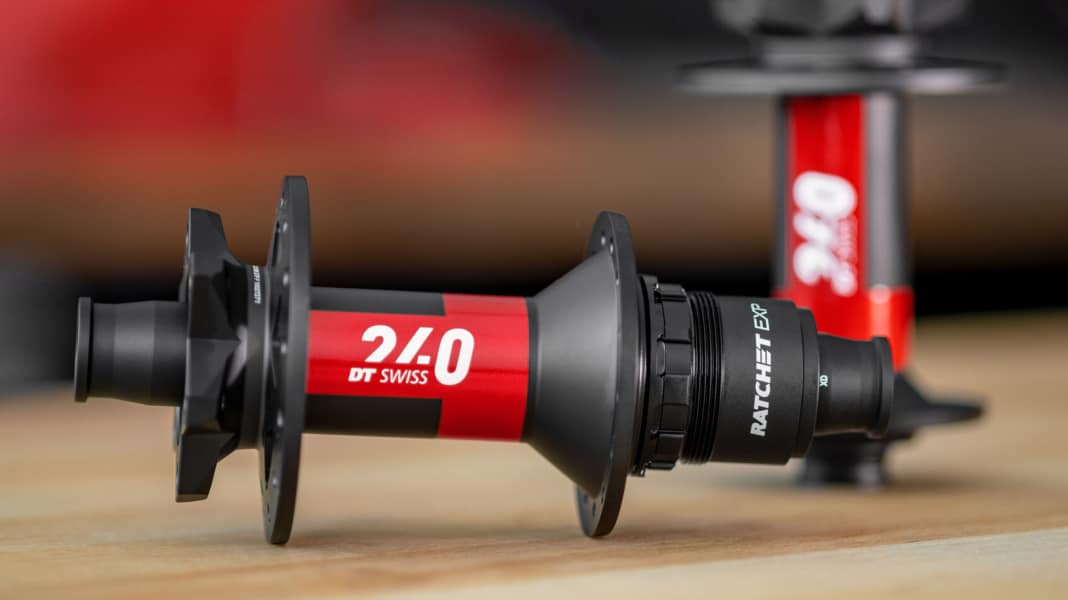 DT Swiss 240: Wie verbessert man einen Naben-Klassiker?