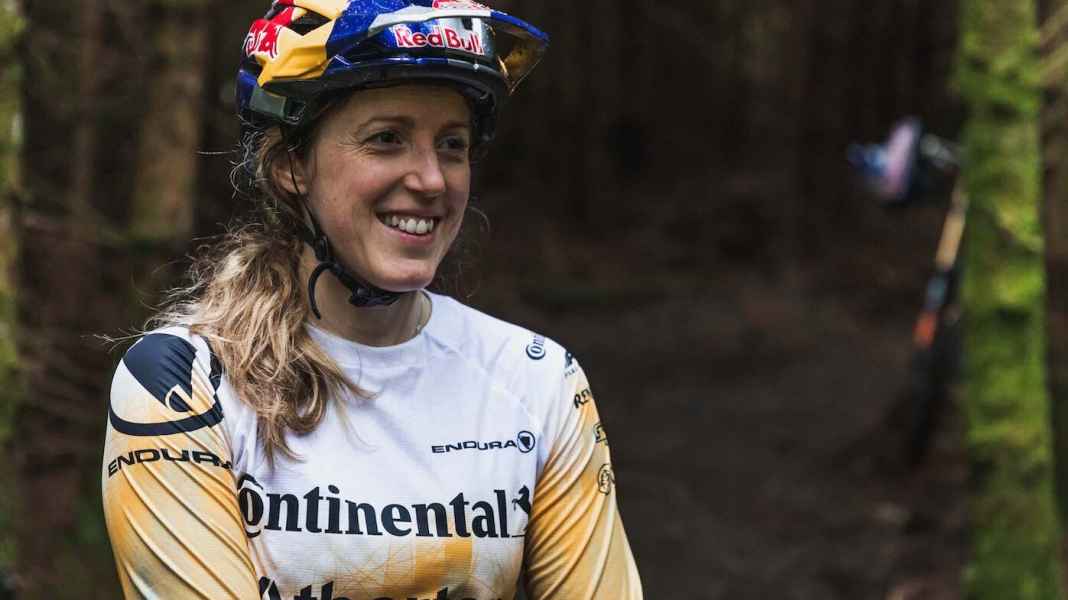 Rasant real: Rachel Atherton neu bei YouTube