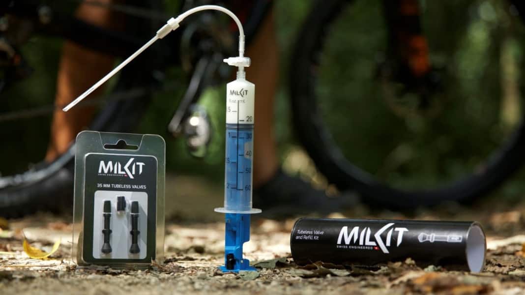 Tubeless fitting made easy with Milkit