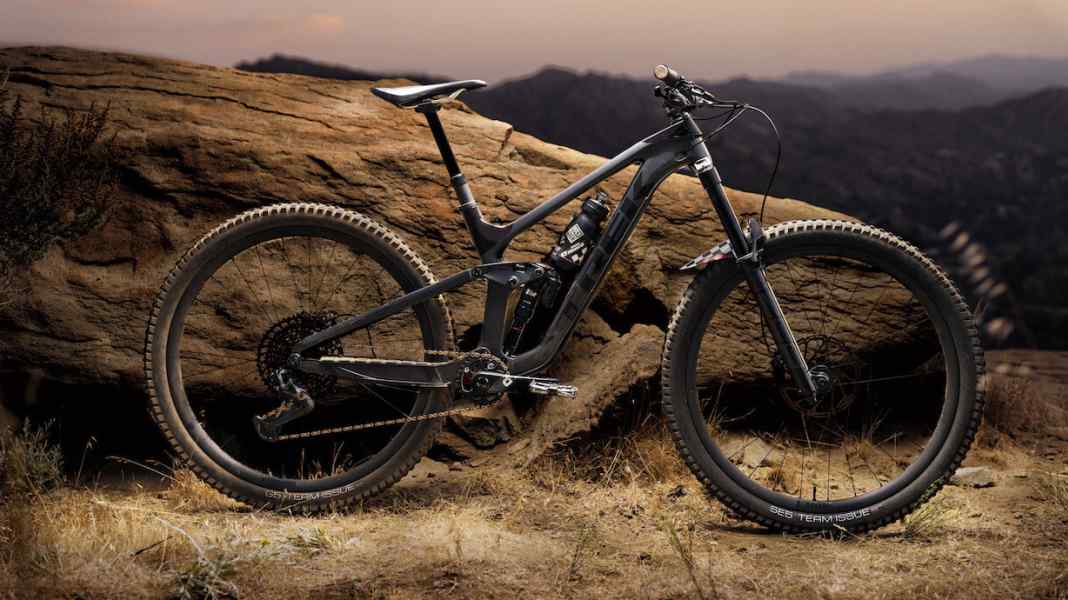 Neues Trek Slash: mehr Federweg und pfiffige Details