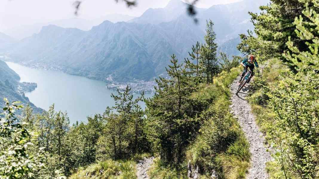 Highlight für E-Mountainbiker: Der 136-Kehren-Trail