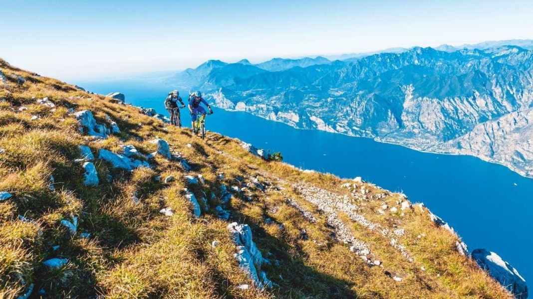 Lake Garda: All permitted trails in the overview map