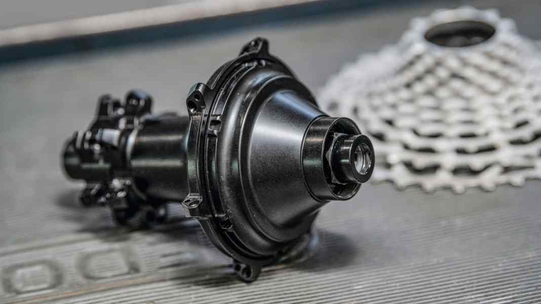 Classified gearstick: Gear hub of the future?