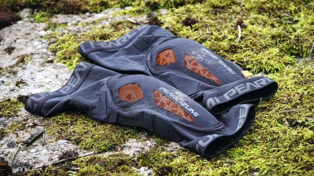 Already ridden: Knee pads Pearl Izumi Elevate