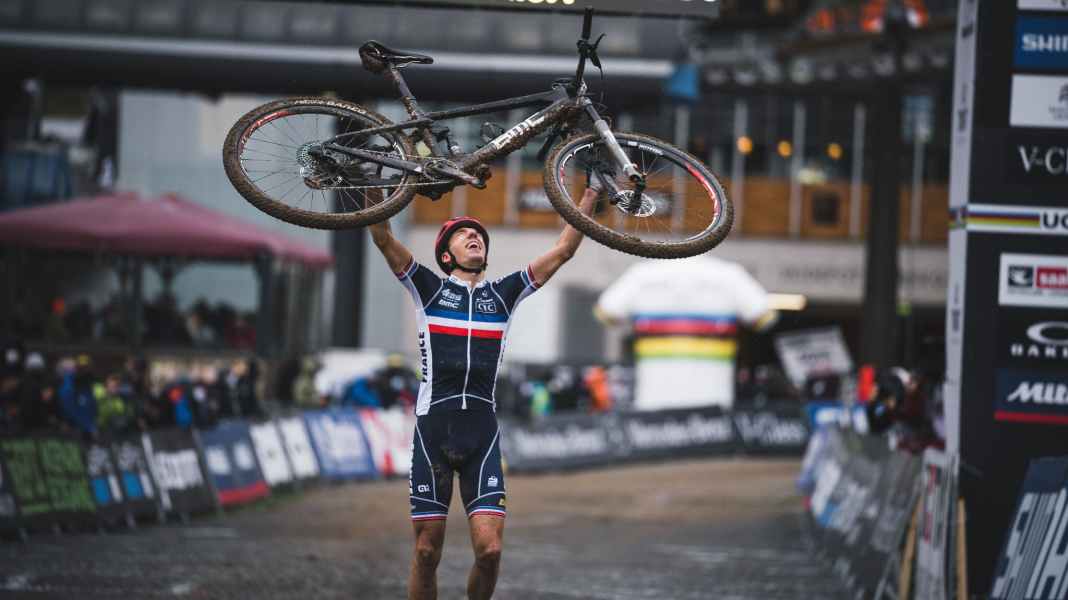 3rd gold for France: Sarrou new XC World Champion