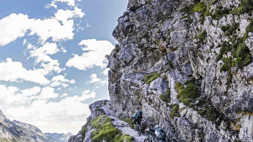 Can you conquer the Heckmair route on an e-MTB?