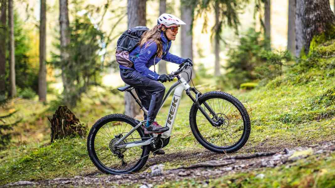 All-in-One: E-MTB Trek Powerfly FS 7 im Test