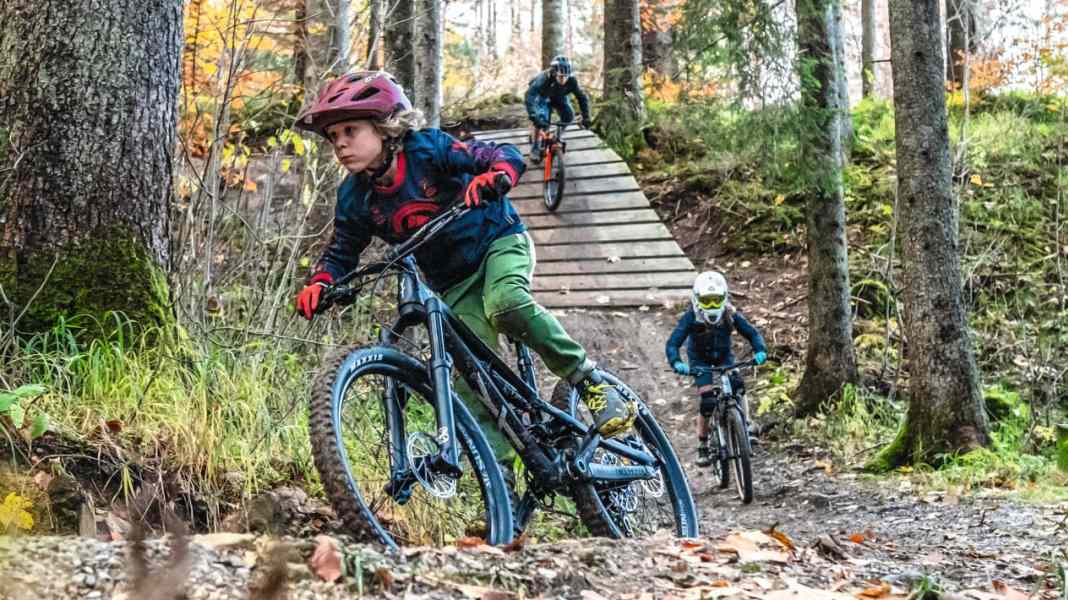 Test: 24, 26 and 27.5-inch children's full-suspension bikes