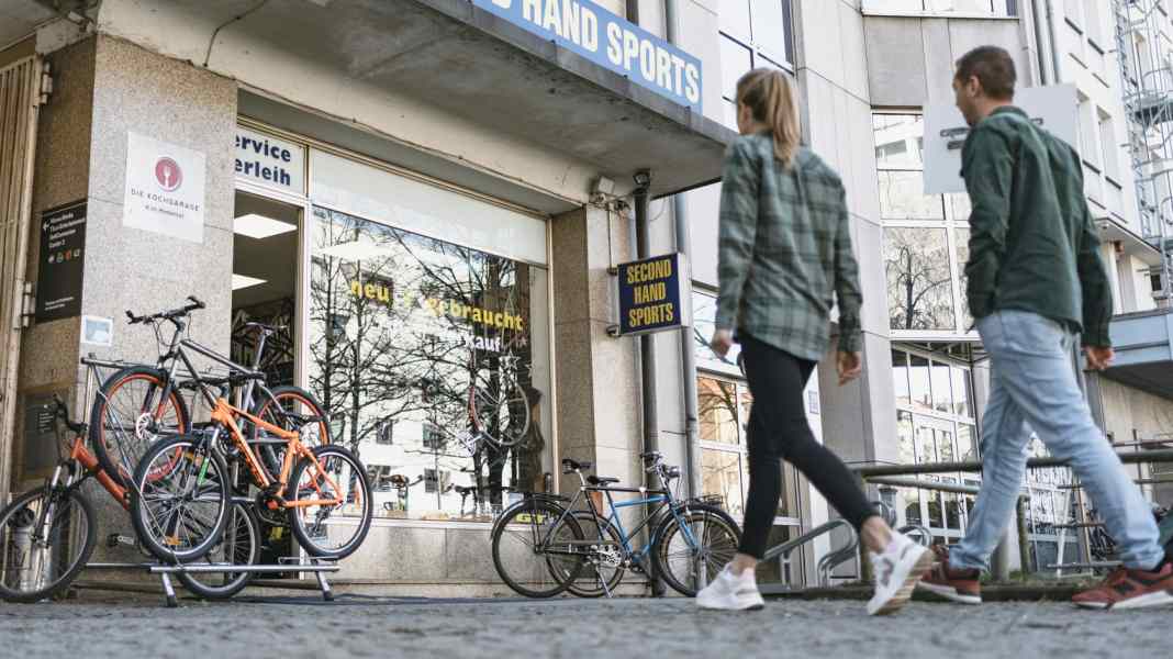MTB purchase: online shop or in shop