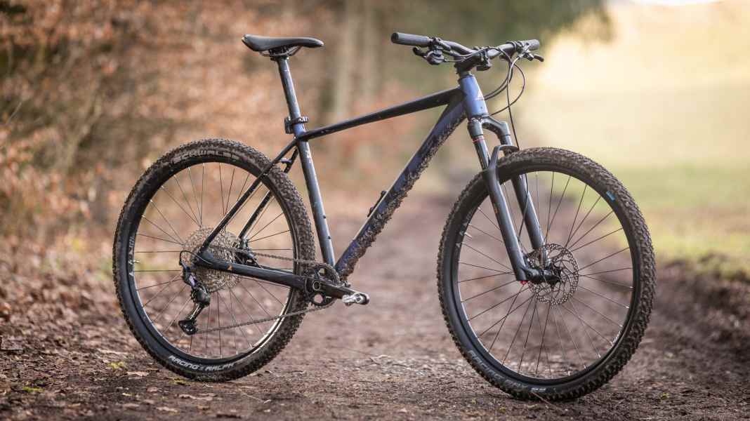 Bulls Copperhead: Climbing expert with top equipment