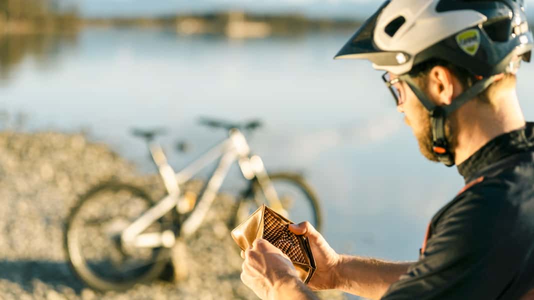 Better alternative: leasing or buying a used MTB?