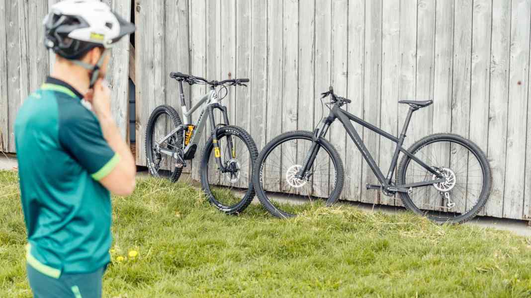 VERGLEICH: Hardtail oder Fully?