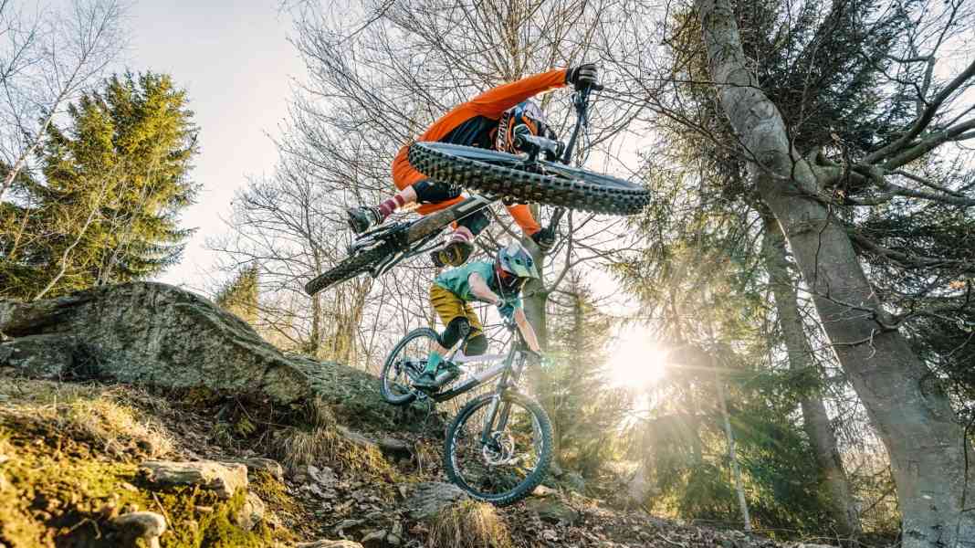 Shooting on the cheap: 3 cheap big bikes on test