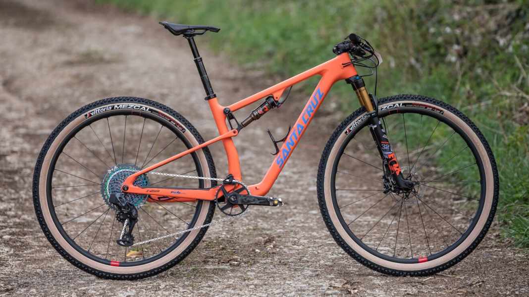 Racefully reloaded: Santa Cruz Blur