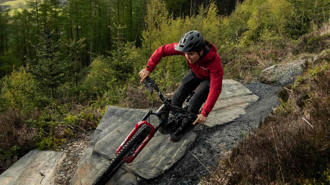 Santa Cruz Bronson: MX-Laufrad-Mix und neue Geo