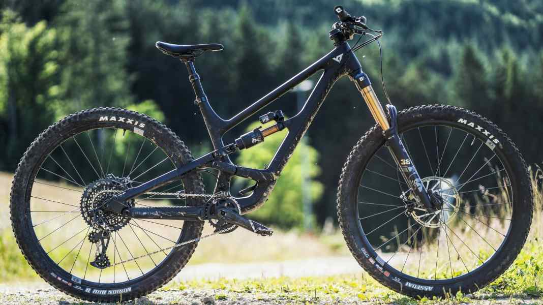Carbon Enduro: YT Capra 29 Core 4 on test