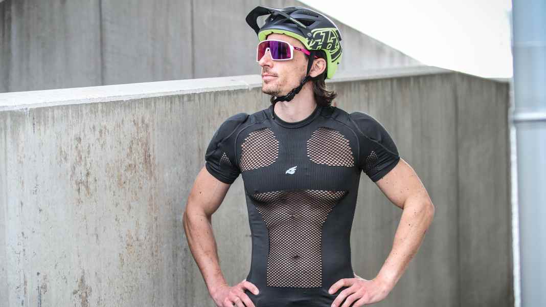 Underwear with protector: Bluegrass Seamless