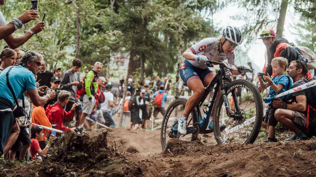 Brit Evie Richards becomes world champion