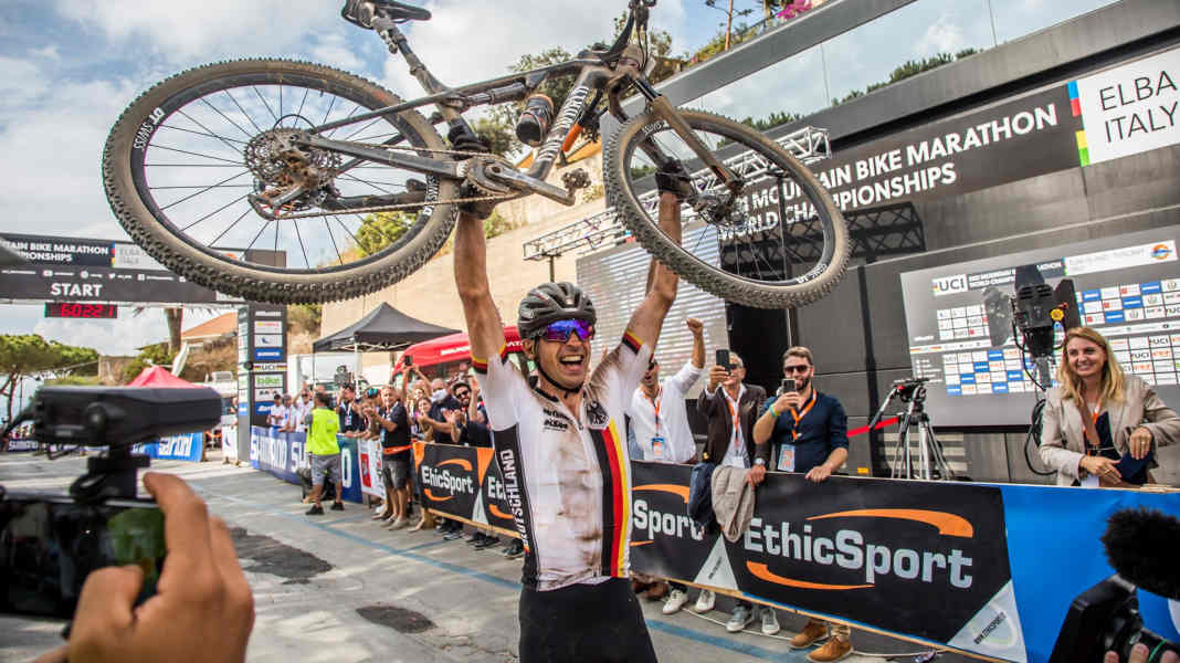 Andi Seewald holt WM-Titel im Marathon