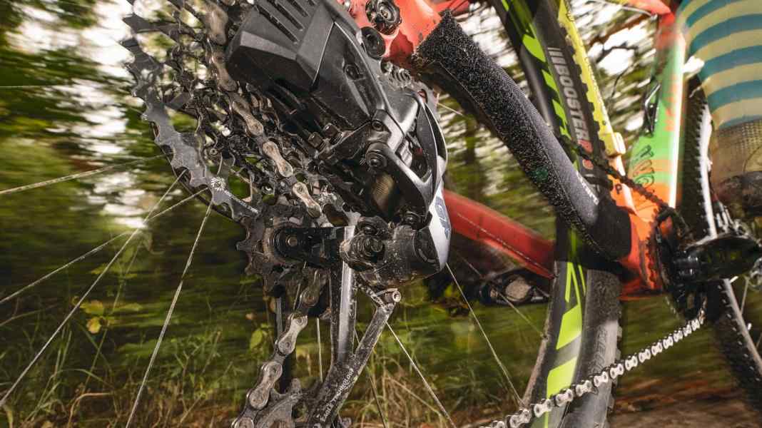 Radio communication: SRAM GX AXS electric drivetrain in endurance test