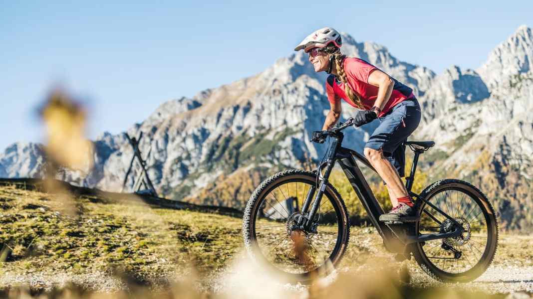 TEST: Sports spirit: Cube Reaction Hybrid SLT on test