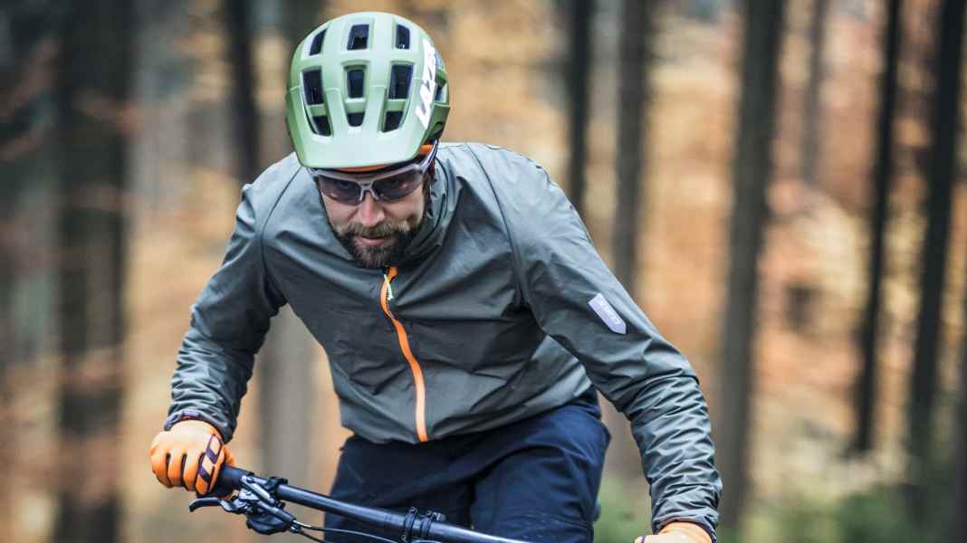 Fünf MTB-Winterjacken im Kälte-Check