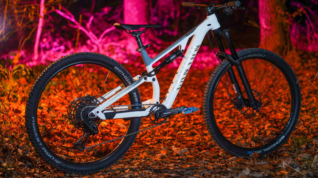 Canyon Neuron Young Hero: Neuer Mini-Flitzer