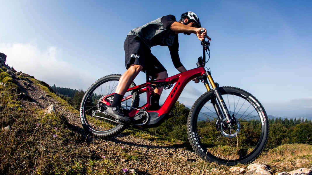Carbon speedster: BH AtomX Carbon 2022
