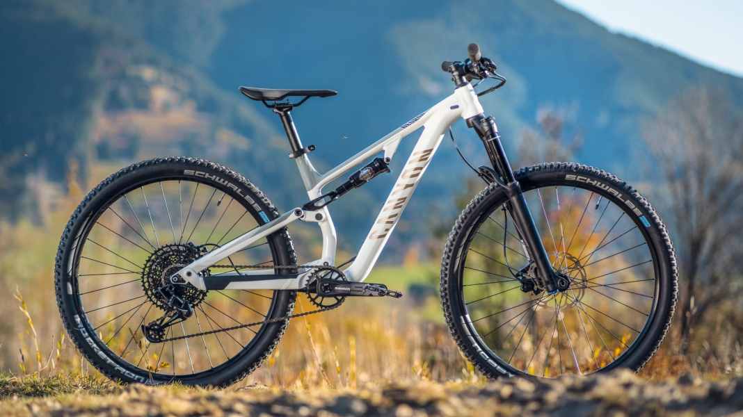 Canyon Neuron Young Hero children's bike on test