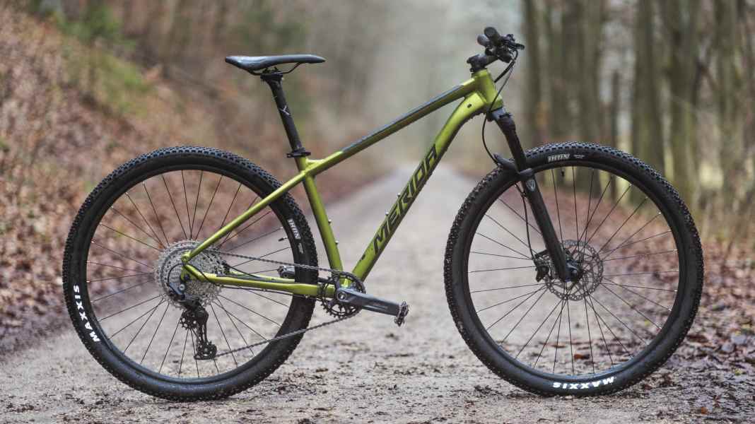 Hardtail for the price-conscious: Merida Big.Nine 400