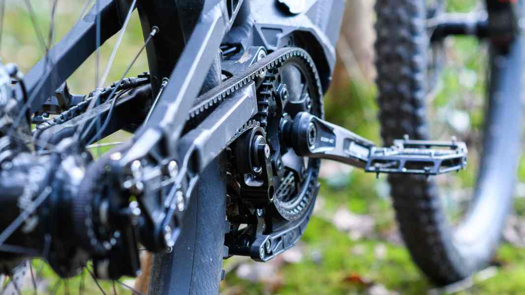Riemenantrieb am E-MTB: So funktioniert's
