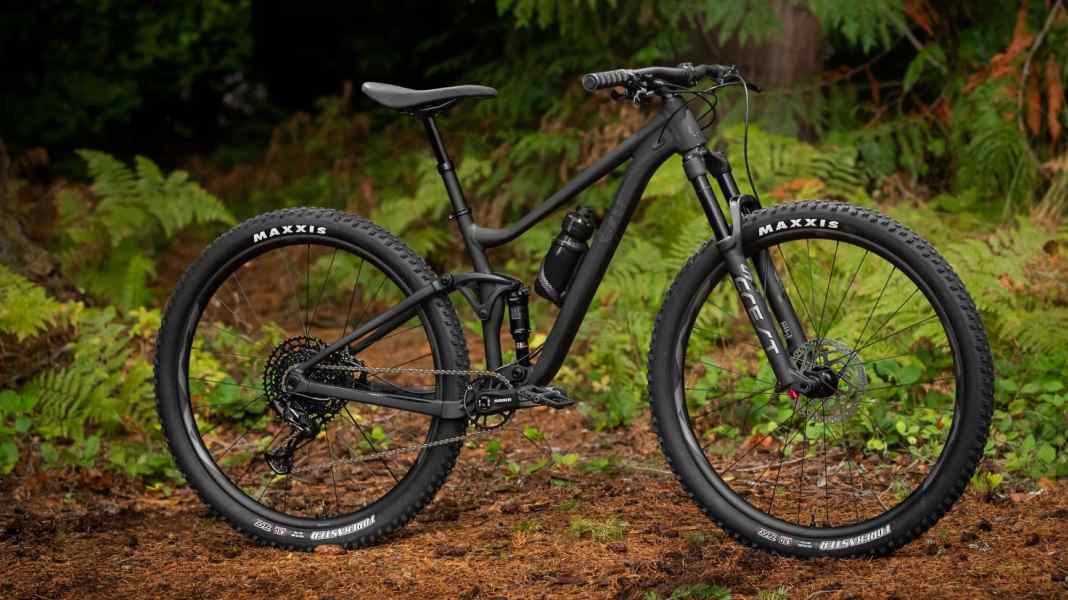 Trail bike for beginners: Liv Embolden